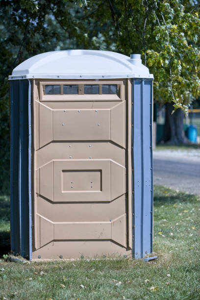 Porta potty rental for outdoor events in East Honolulu, HI